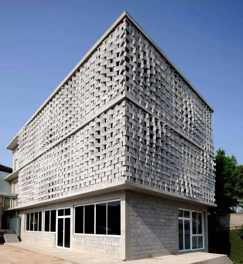 建筑立面材料新視野 八種非傳統(tǒng)表皮的表現(xiàn)力比拼